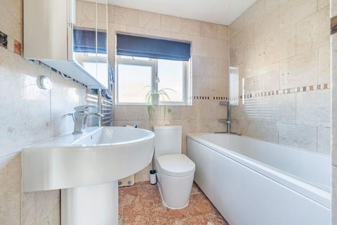 29 Dauntless Road, Burghfield Common, Reading, RG7 3NZ