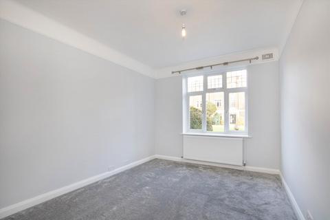 2 bedroom flat to rent, Hamilton Road, London W5