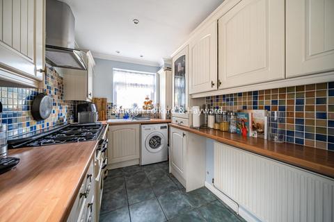 3 bedroom semi-detached house for sale, Oak Avenue, Shirley