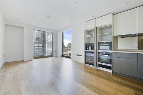 1 bedroom apartment to rent, Belvedere Gardens Belvedere Rd London SE1