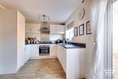 3 bedroom semi-detached house for sale, Poplar Road, Lichfield WS13