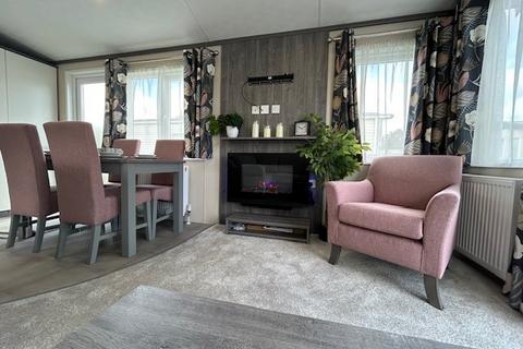 2 bedroom static caravan for sale, Six Arches Country Park