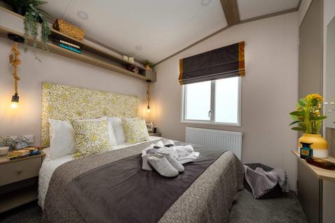 2 bedroom static caravan for sale, Six Arches Country Park