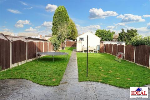 33 New Street, Carcroft, Doncaster, DN6 8EH