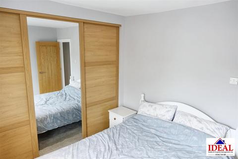 33 New Street, Carcroft, Doncaster, DN6 8EH