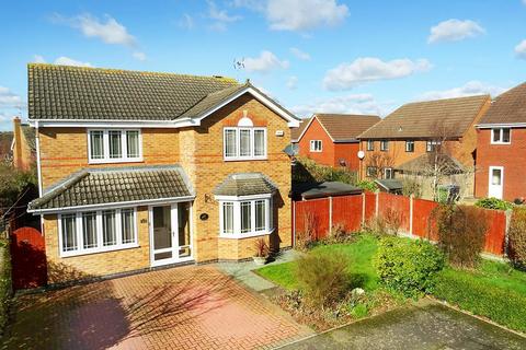 4 bedroom detached house for sale, Sandringham Way, Market Harborough