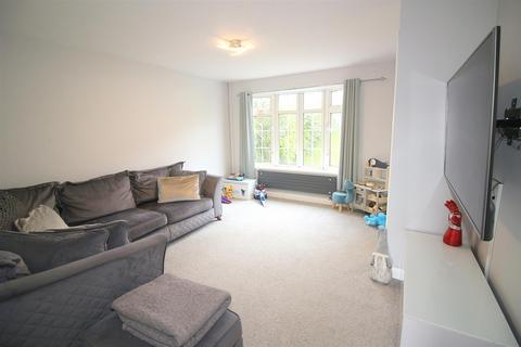 3 bedroom end of terrace house for sale, Fairway, Saltash