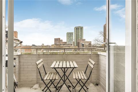 2 bedroom apartment for sale, Talwin Street, London, E3