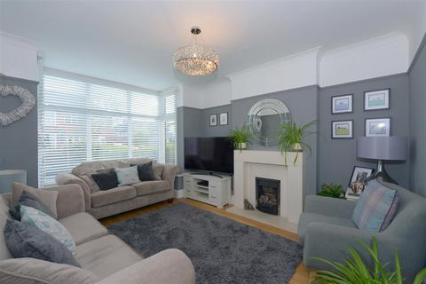 3 bedroom semi-detached house for sale, Oakley Avenue, Belle Vue, Shrewsbury