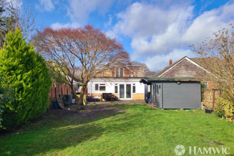 4 bedroom detached bungalow for sale, Woodlands Road, Woodlands SO40