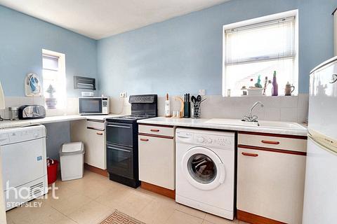 1 bedroom maisonette for sale, Rochford Drive, Luton