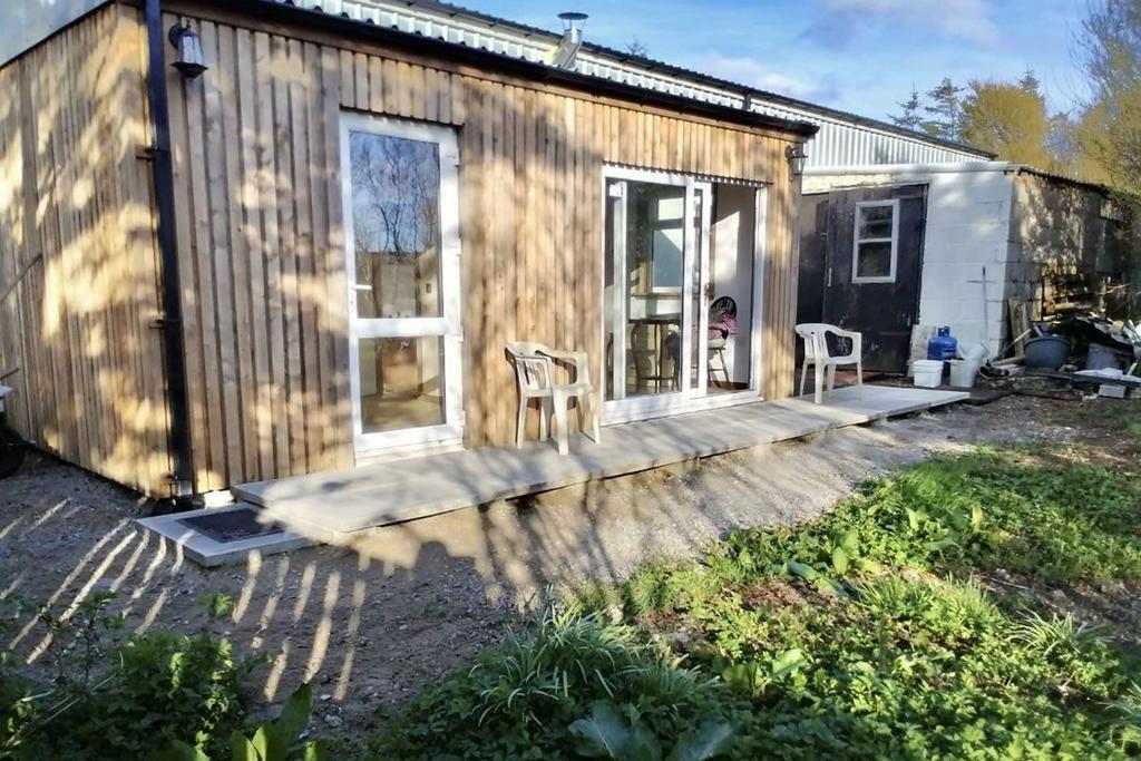 Development, Shed with Flat and... 2 bed flat - £107,000 image.