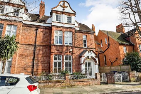 1 bedroom apartment for sale, Flat 2, 8 Queen Anne's Grove, Chiswick, London, W4 1HN