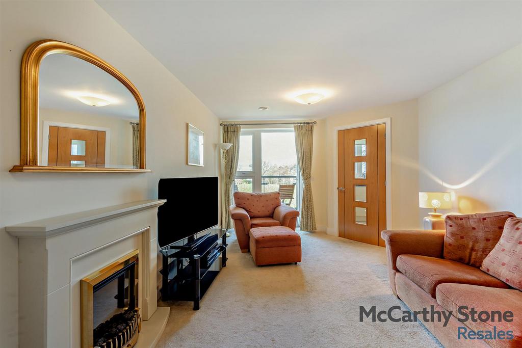 8637434-interior22-800.jpg