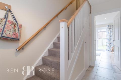 4 bedroom detached house for sale, Mary Rose Drive, Preston PR4