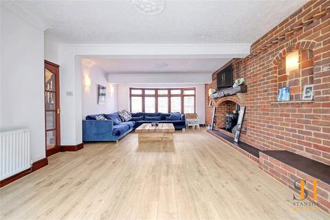 4 bedroom detached house for sale, Hawkswood Road, Downham, Billericay, Essex, CM11