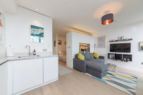 Studio for sale, Hill House, Highgate Hill, Highgate, N19