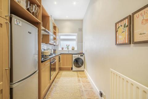 1 bedroom apartment for sale, Devonshire Road, London