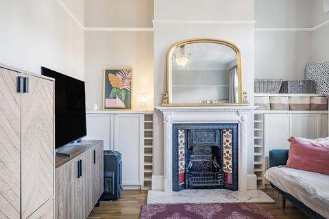 1 bedroom apartment for sale, Devonshire Road, London