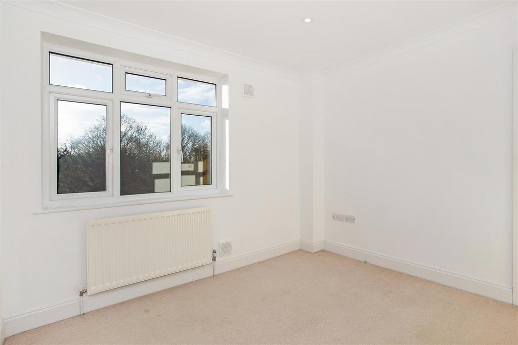 31 Hilley Field Lane 290632 - (13).jpg