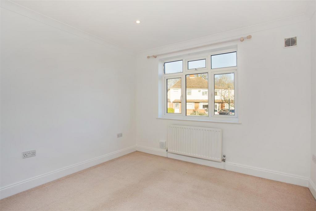 31 Hilley Field Lane 290632 - (14).jpg