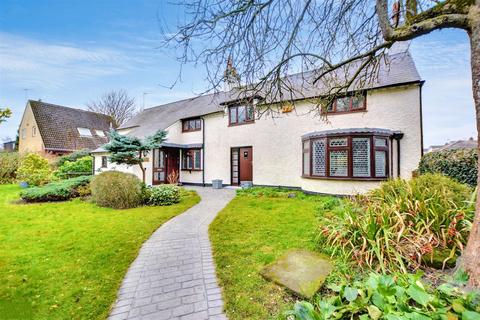 4 bedroom cottage for sale, Church Lane, Attenborough, Nottingham