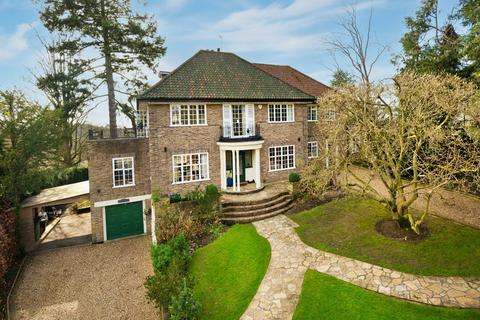 5 bedroom detached house for sale, Pelhams Walk, Esher, Surrey, KT10