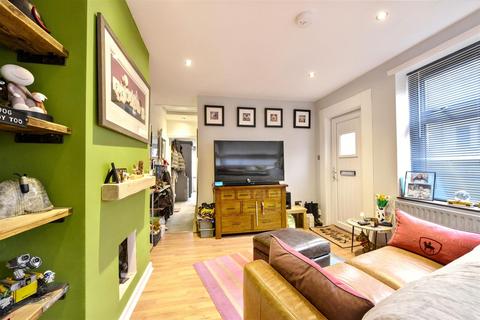 Homeside Albert Road, Chatham, ME4 5PZ