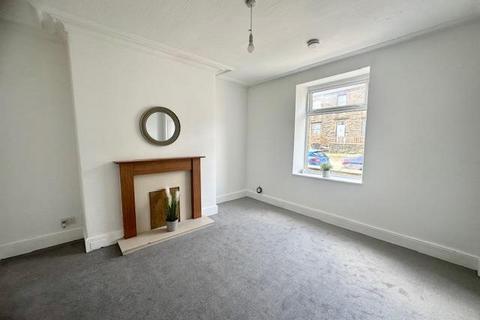 3 bedroom terraced house for sale, Emscote Avenue, Bell Hall, Halifax