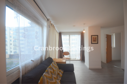 1 bedroom flat to rent, City Gate House, IG2 6LQ