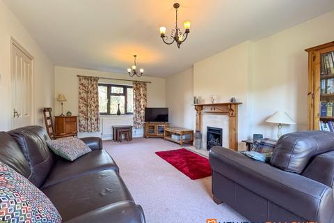 4 bedroom detached house for sale, Green Lane, 6 NG23