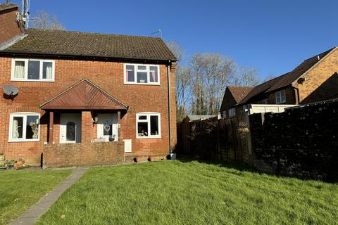 2 bedroom end of terrace house for sale, Jeanneau Close, Shaftesbury - Garage & Ample Parking