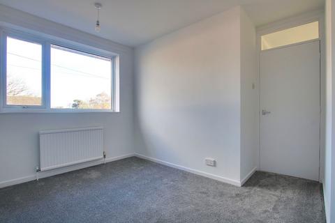 15 Abbotswood Close, Romsey, SO51 7TW