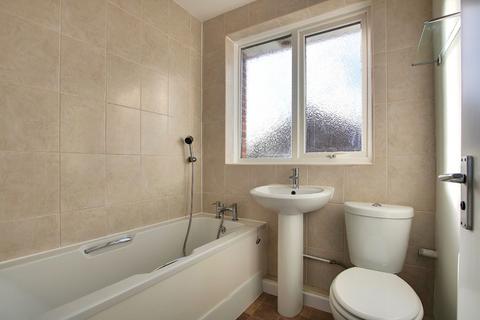 15 Abbotswood Close, Romsey, SO51 7TW