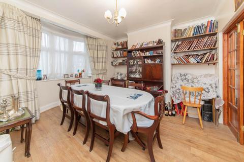 3 bedroom semi-detached house for sale, Cranmer Road, Edgware