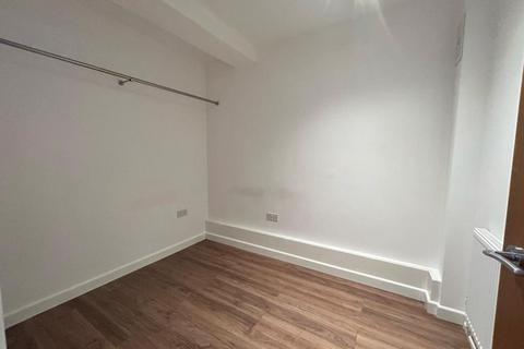 2 bedroom flat to rent, Newbury,  Berkshire,  RG14