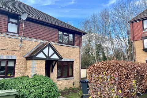 71 Dairymans Walk, Guildford, GU4 7FF