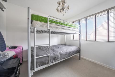 64 Peerless Drive, Harefield, Uxbridge, UB9 6JG