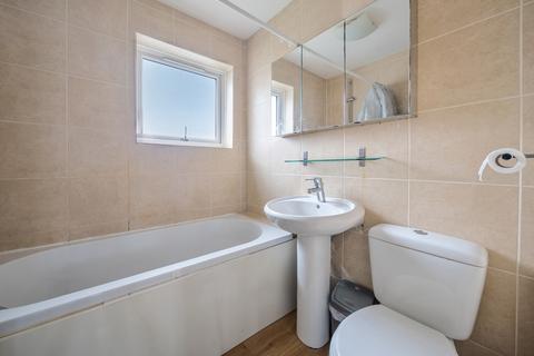 64 Peerless Drive, Harefield, Uxbridge, UB9 6JG