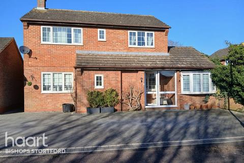 4 bedroom detached house for sale, Bishop's Stortford CM23