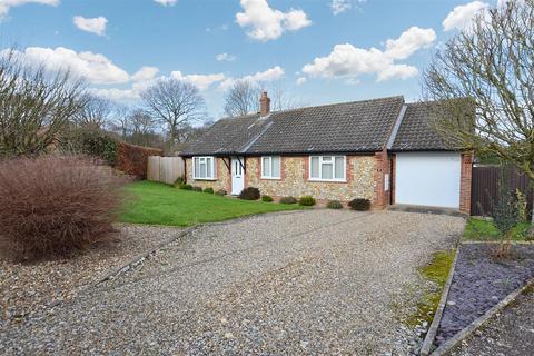 3 bedroom detached bungalow for sale, Ridgeway, Cromer