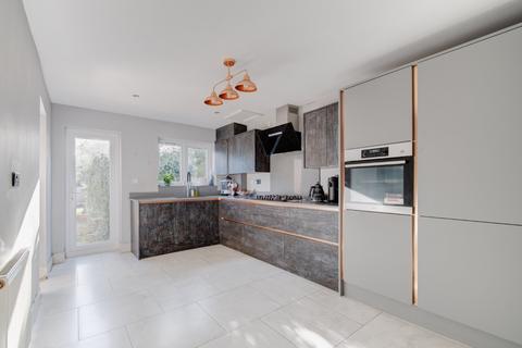 2 Binton Road, Shirley, Solihull, B90 2QH