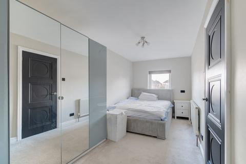 2 Binton Road, Shirley, Solihull, B90 2QH