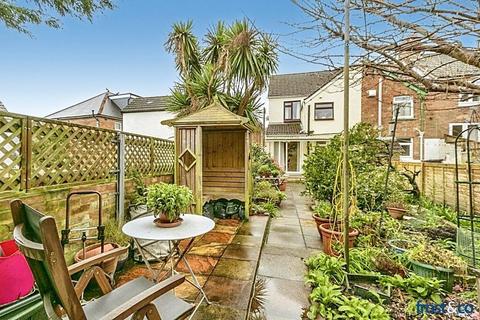 2 bedroom end of terrace house for sale, Dunford Road, Poole, Dorset, BH12