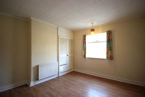 3 bedroom semi-detached house to rent, Fydell Street, Boston