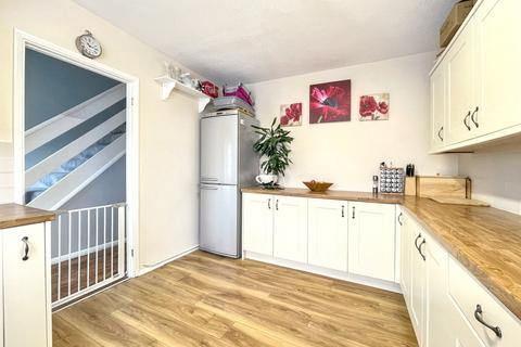 8 Broadfields Close, Gislingham, Eye, IP23 8HY