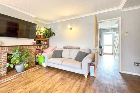 8 Broadfields Close, Gislingham, Eye, IP23 8HY