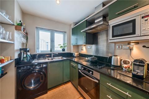 2 bedroom apartment for sale, Royal Oak Yard, London, SE1