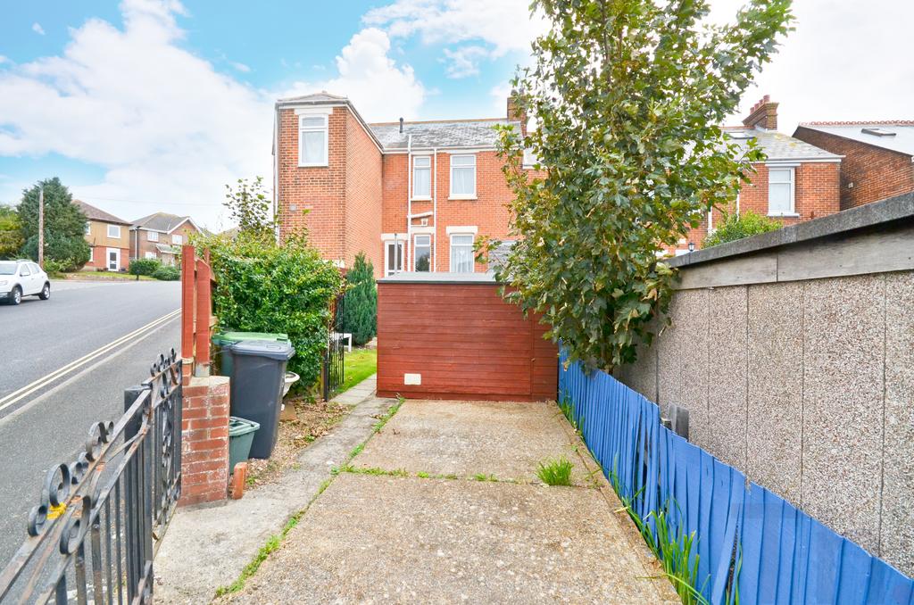 Off Road Parking - Cowes - Isle of Wight Letting A