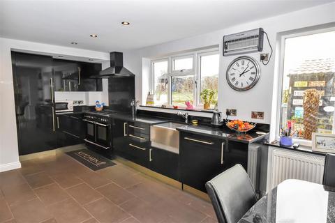 undefined, Top Street, Elston, Newark